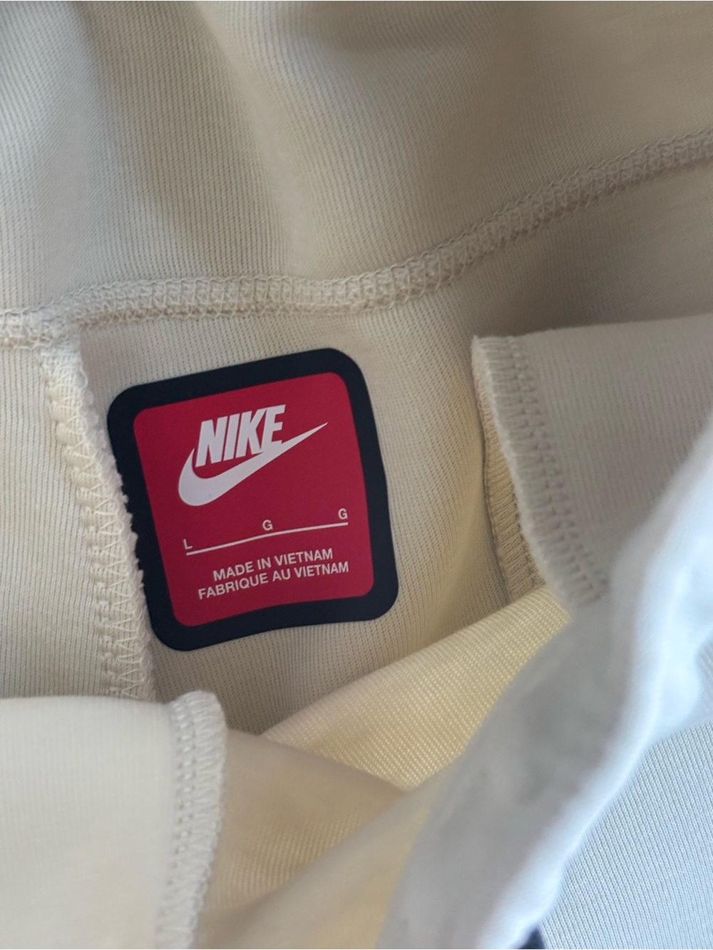 Nike Tech Boys Cream Athletic Shorts with Black Accents. YL - Picture 5 of 8